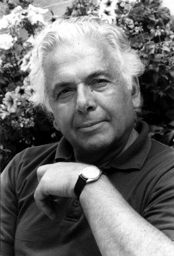 艾布拉希姆·格勒斯坦 Ebrahim Golestan照片