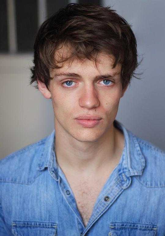 奥斯卡·莱斯格 Oscar Lesage照片