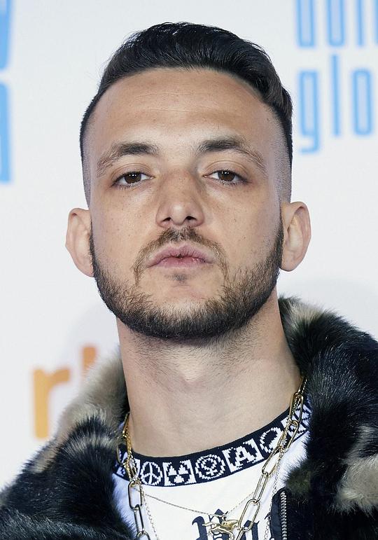 C·谭嘎纳 C. Tangana照片