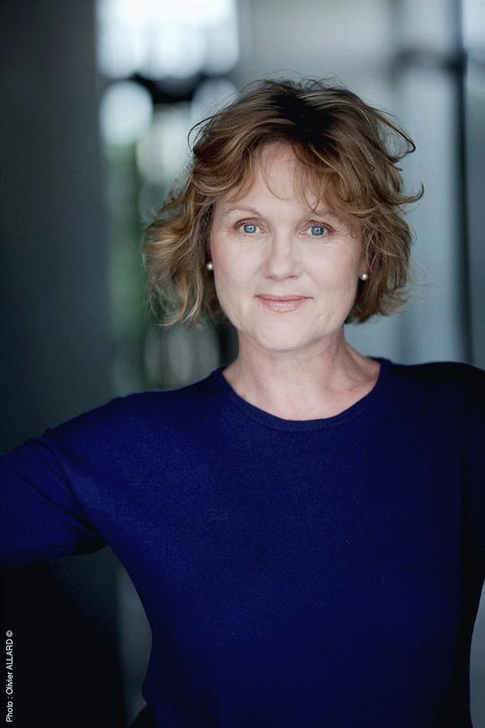 凯瑟琳·戴夫尼尔 Catherine Davenier照片