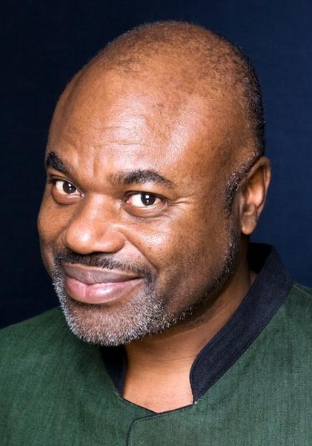 丹尼斯·姆蓬加 Denis Mpunga照片