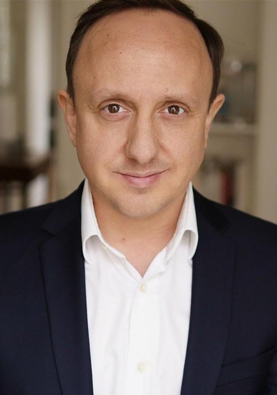 休伯特·迈恩 Hubert Myon照片