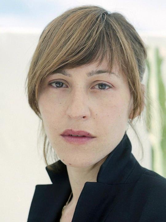 莎拉·阿德勒 Sarah Adler照片