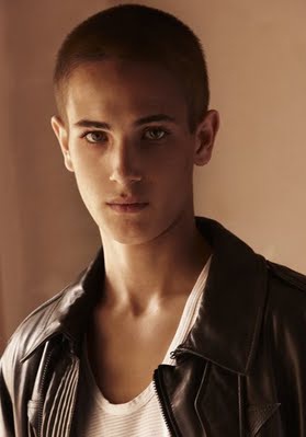 埃米尔·贝宁 Emile Berling照片