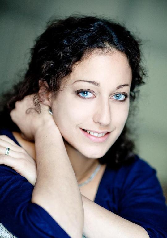 莫娜·阿查切 Mona Achache照片