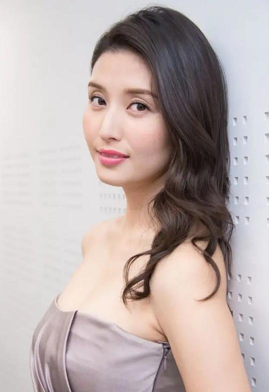 桥本爱实 Manami Hashimoto照片