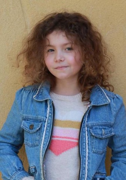 阿丽兹·考格妮 Alizée Caugnies照片