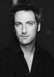 欧内斯特·艾戴里欧 Ernesto Alterio照片