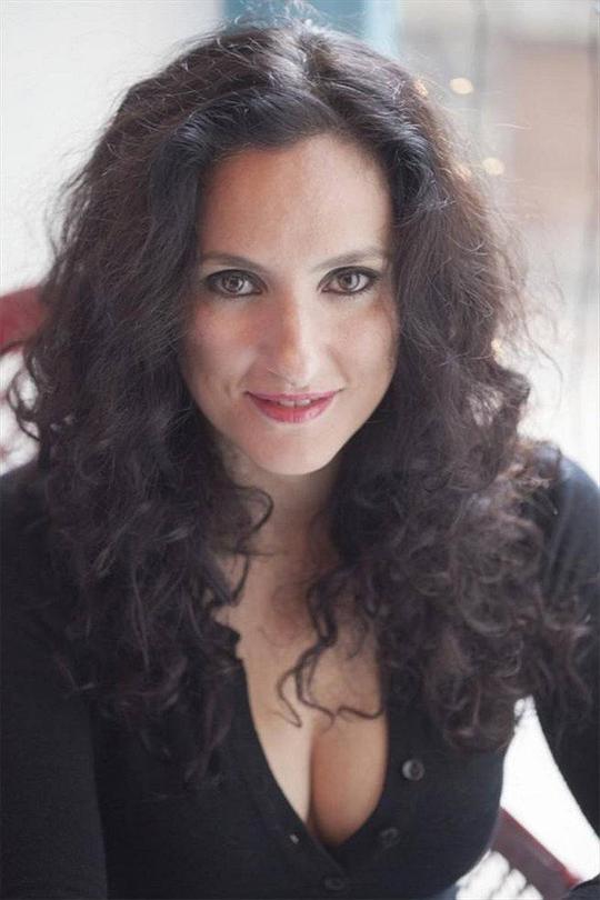 玛利亚·莫拉雷斯 María Morales照片