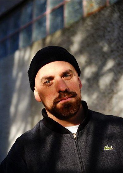 瓦莱里·卡努瓦 Valéry Carnoy照片