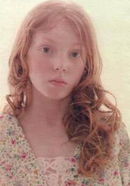 达芬妮·百维 Daphné Baiwir照片