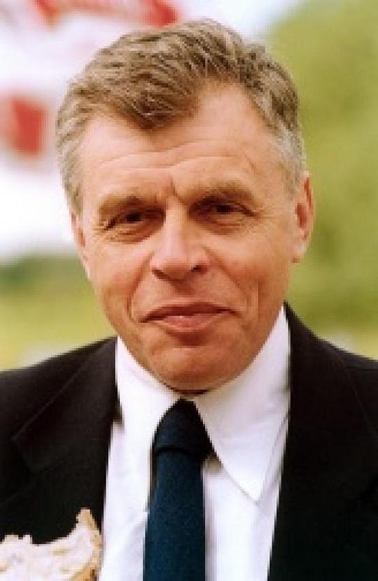 扬·尤雷维奇 Jan Jurewicz照片