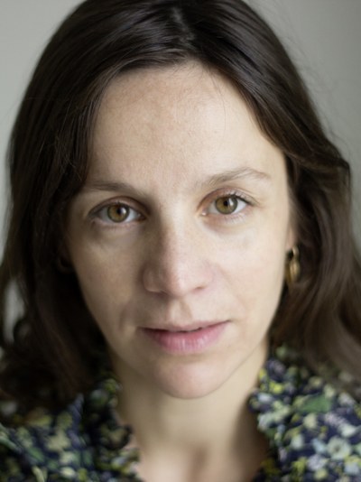 埃米莉·凡德纳米尔 Émilie Vandenameele照片