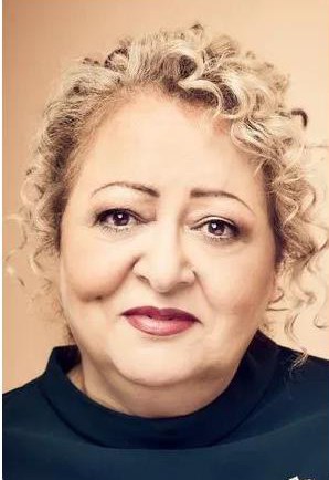 莉莉·法哈德普尔 Lili Farhadpour照片