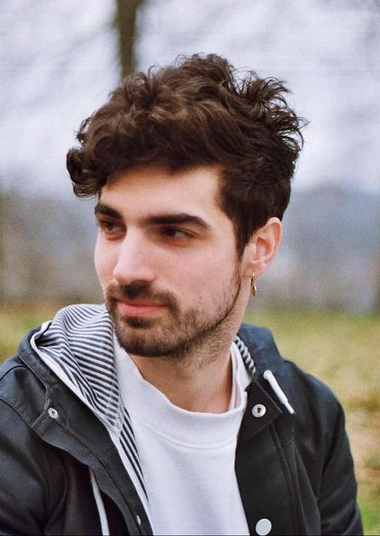 西蒙·菲利奥特 Simon Filliot照片