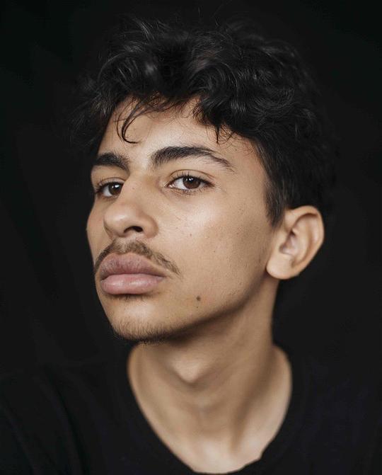 阿迪尔·德比 Adil Dehbi照片