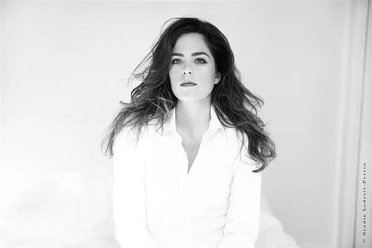 Anouchka Delon照片