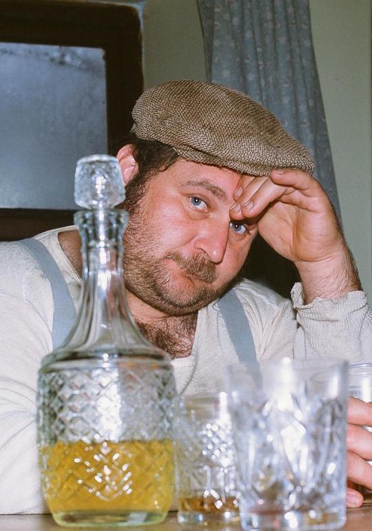 吕伊斯·塞拉 Lluís Serrat照片