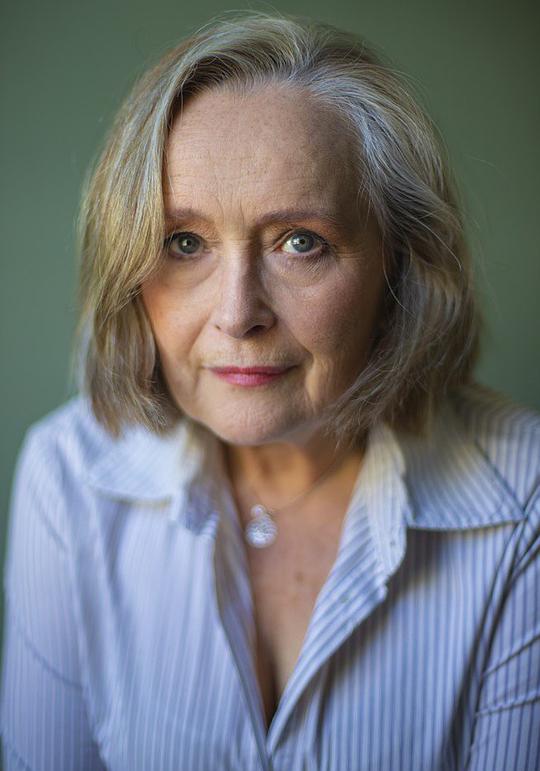 玛尔蒂娜·舍瓦利 Martine Chevallier照片