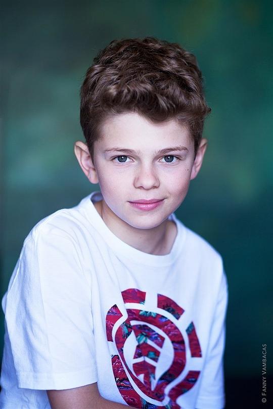 玛勒姆·帕坎 Maleaume Paquin照片