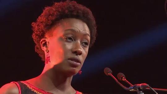 麦穆纳·恩迪亚耶 Maimouna N'Diaye照片