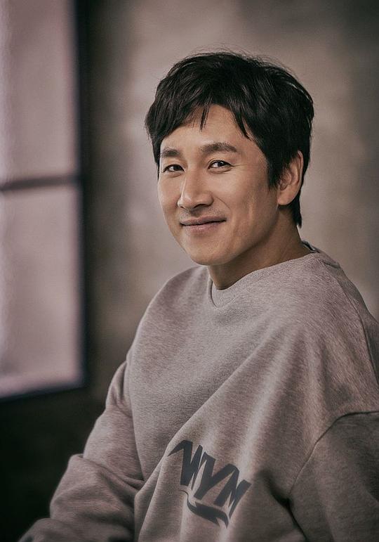 李善均 Seon-gyun Lee照片