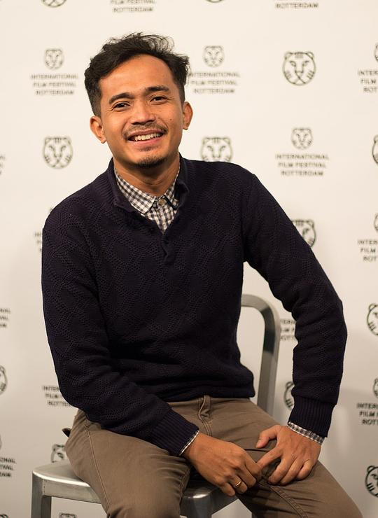 约瑟普·安吉·诺恩 Yosep Anggi Noen照片