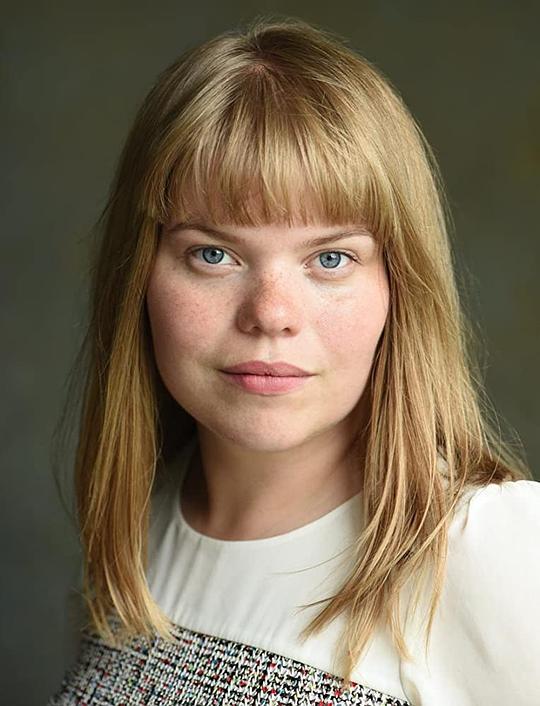 阿尔弗伦·罗斯 Alfrun Rose照片