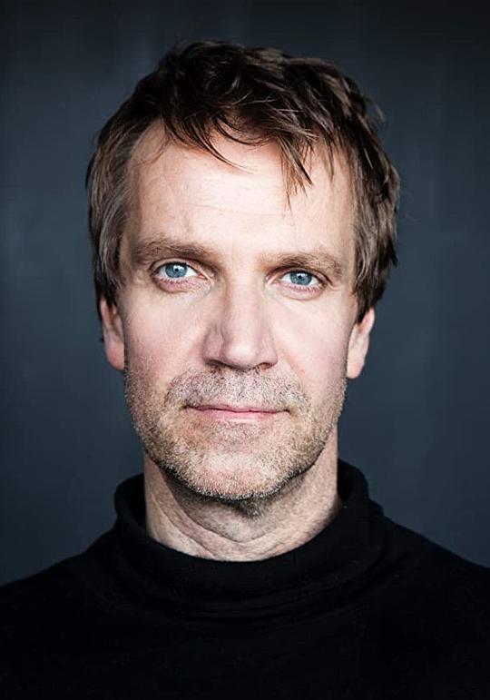 索尔斯坦·巴赫曼 Þorsteinn Bachmann照片