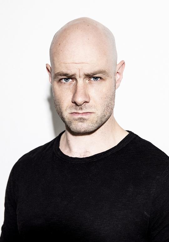 约特尔·约翰·荣松 Hjörtur Jóhann Jónsson照片