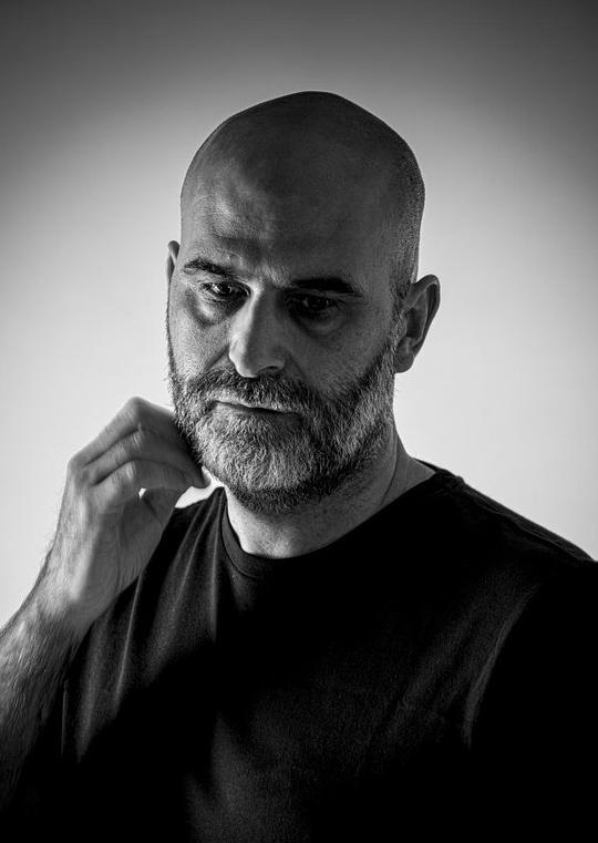 蒂亚戈·盖吉思 Tiago Guedes照片