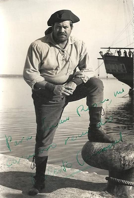 罗伯托·卡马迭尔 Roberto Camardiel照片