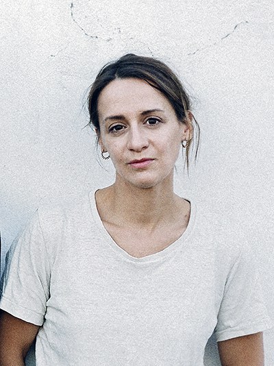 安娜·法尔盖尔 Anna Falguères照片