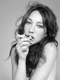 劳拉·斯梅特 Laura Smet照片