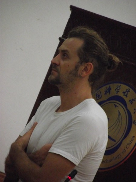 奥利维耶·梅斯 Olivier Meys照片