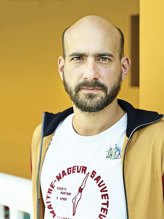 朱利安·内尔 Julien Neel照片