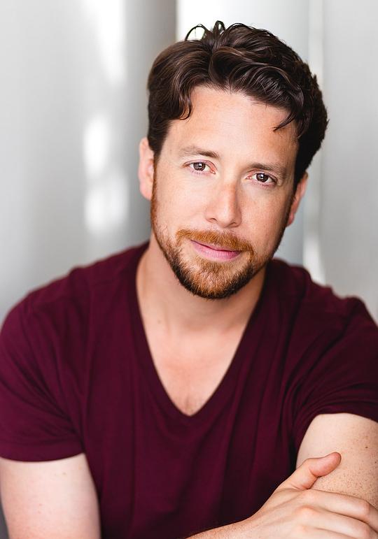 汤姆·莫顿 Tom Morton照片