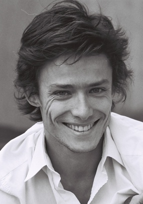 艾克萨维尔·拉菲特 Xavier Lafitte照片