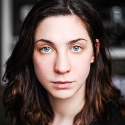 马蒂尔德·奥恩维尔 Mathilde Auneveux照片