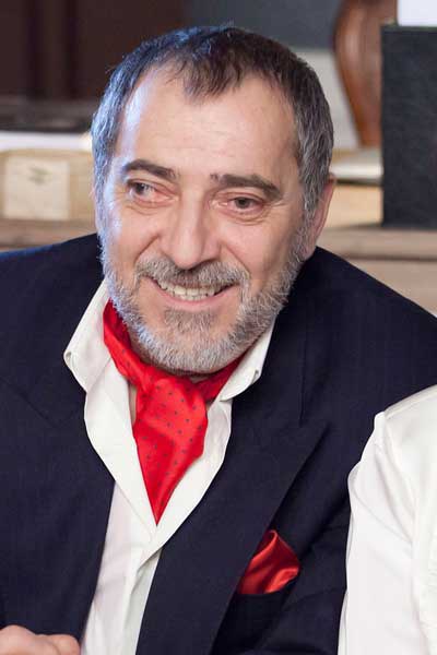 恩里克·维纶 Enrique Villén照片