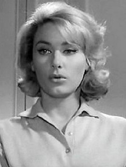 伊冯娜·格雷迪莱 Yvonne Gradelet照片