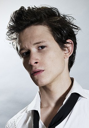 乔尔·巴斯曼 Joel Basman照片