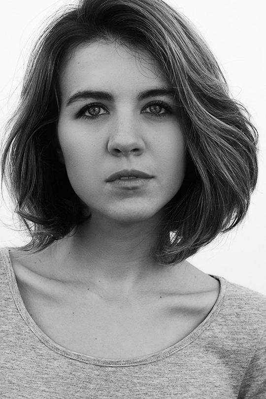 安德烈娅·瓜施 Andrea Guasch照片