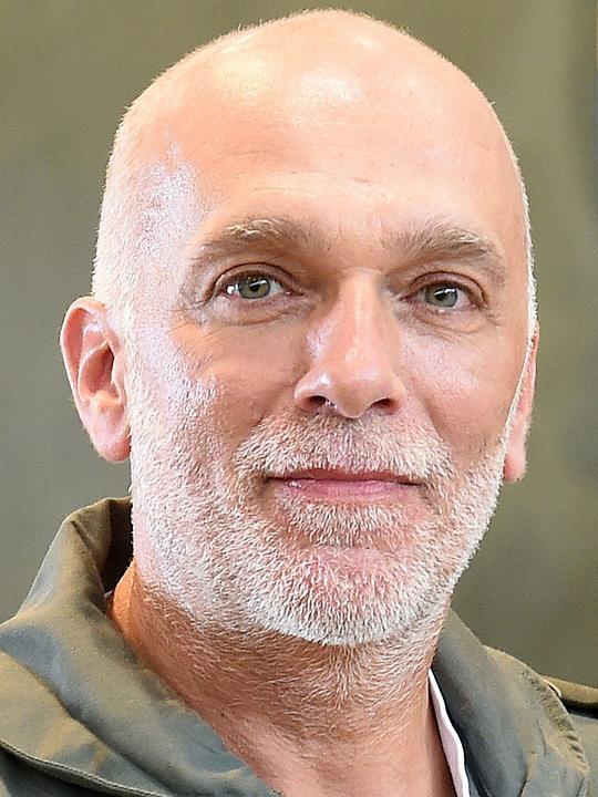 理查德·范·韦登 Richard van Weyden照片