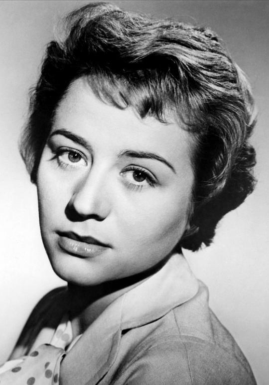 安妮·吉拉尔多 Annie Girardot照片