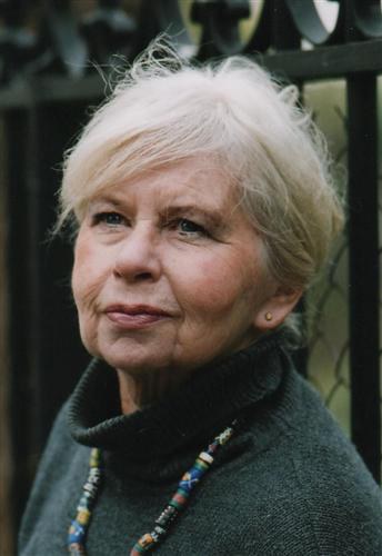 伊薇特·佩蒂特 Yvette Petit照片