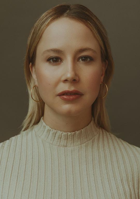 朱丽叶特·高斯林 Juliette Gosselin照片