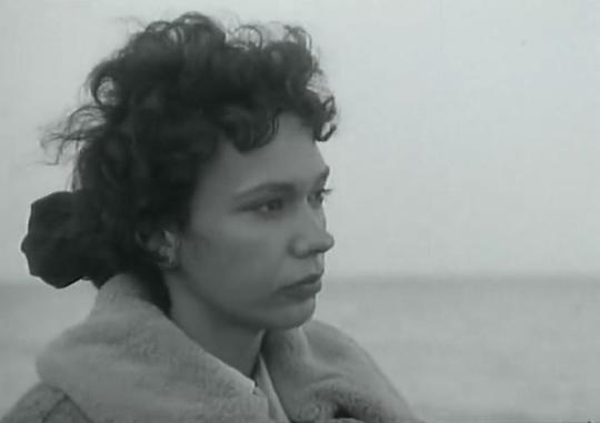 瓦娜·佩利亚 Oana Pellea照片