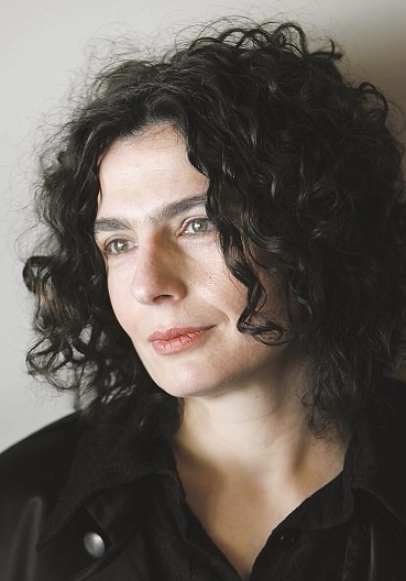 阿欣妮·哈尼安 Arsinée Khanjian照片