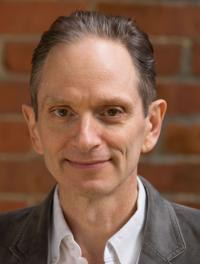 亚瑟·霍尔顿 Arthur Holden照片